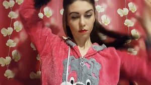 Как сделать пышные волосы.
