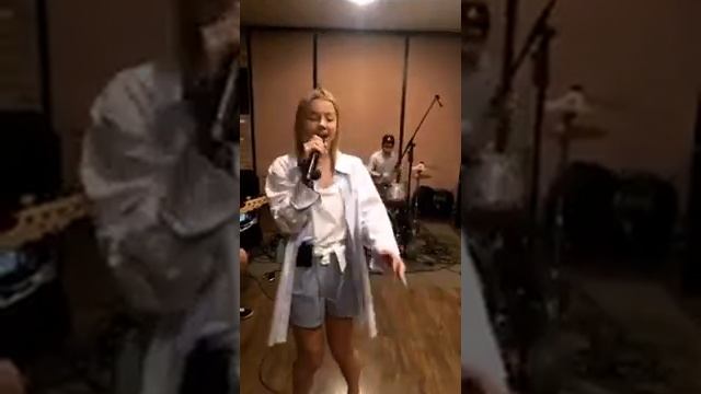 Юлиана Караулова (@ yulianna karaulova~1527430946~17920686985193942~1 смотреть онлайн