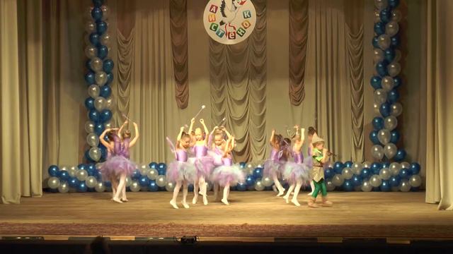 Отчетный концерт ДДЦ "Аистенок", 2015.Волшебная флейта. смотреть онлайн