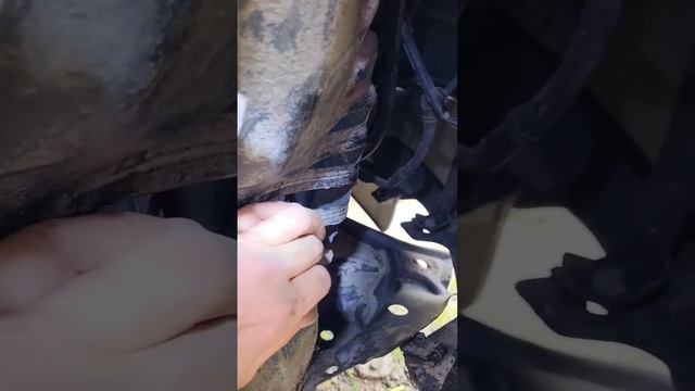 Замена лампы противотуманной фары прадо 150 #прадо150 #4wd #car #авто #diesel #toyotaprado #toyota смотреть онлайн