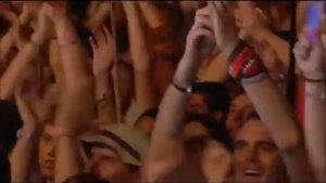 Rodrigo Y Gabriela Tamacun  live - Glastonbury 2010
