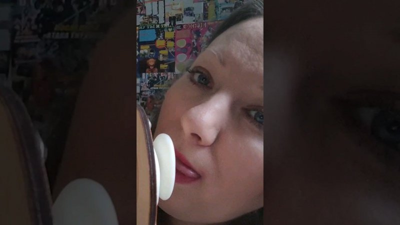 Асмр полижу твоё ушко #асмр #asmr #асмрликинг #ликинг #релакс #звукирта #асмрлипкиезвуки