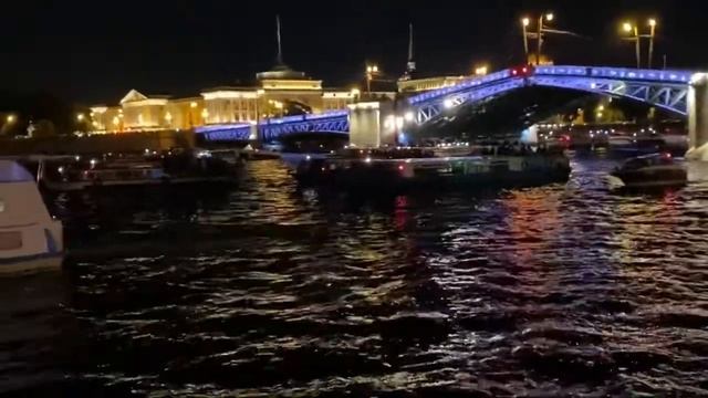 Развод мостов в Питере! Интересно или нет? Покажем всю правду! смотреть онлайн