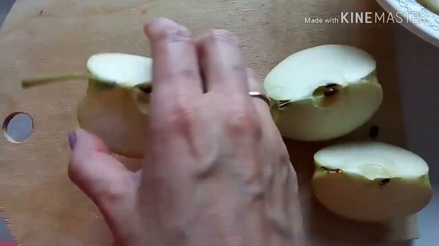 «Шарлотка» с яблоками смотреть онлайн