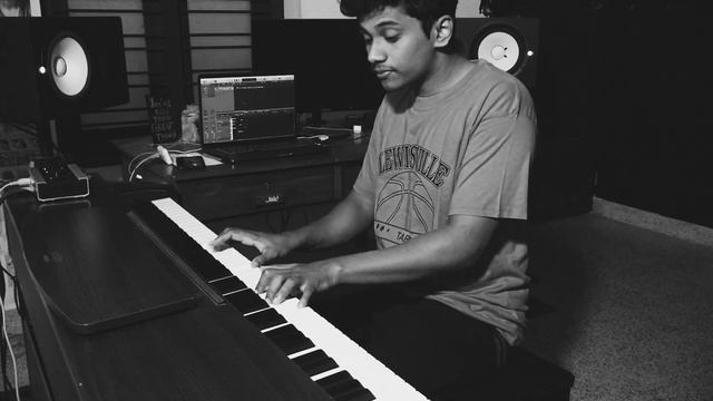 Yeh dosti | Sholay | Day 23 | 100 Day Piano Challenge | Manoj Abraham смотреть онлайн