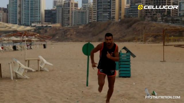 C4 Beach Workout Featuring Ahmad "Ondi" Ondash смотреть онлайн