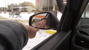 Как парковаться к бордюру передом
