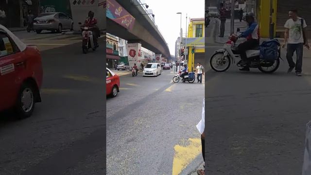 Traffic near Masjid Jamek