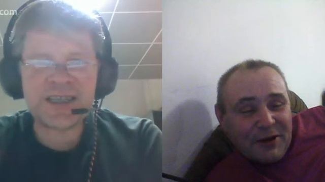 Блохер прибалт НЕ ВАСЯ   ищущий  работу  таким  обеЗянам как  я  и....какаая  разница  чье  поле...
