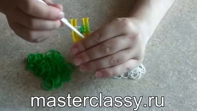 Плетение браслета из резинок «круговые узелки» смотреть онлайн