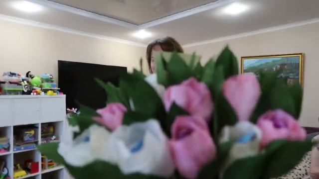 VLOG Обмениваемся подарками с Vredina Life