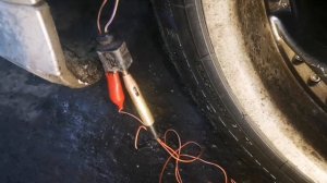 Не работает омыватель лобового стекла.Замена моторчика. Mercedes Benz w203.