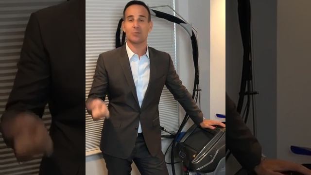 Dr. Paul Frank - final thoughts after a day utilizing the Motus AX смотреть онлайн