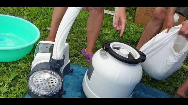 Песочный фильтр насос для бассейна intex - в конце видео ждет чудо
