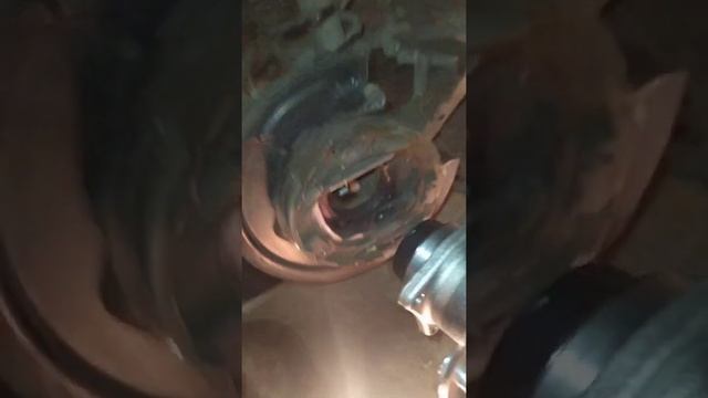 Тойота Авенсис замена задний ступицы. смотреть онлайн