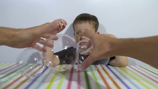 как надуть пузырь из нано скотча