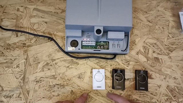 15. FAAC D600 / D1000. Programowanie pilotów FAAC SLH868MHz .. Remote Programming. eurobram