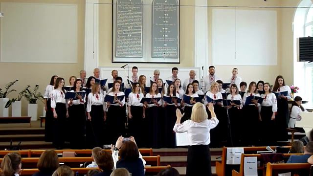"Течет ли жизнь мирно" - фестиваль хорів. Церква Християн Адвентистів Сьомого Дня с.Ільниця.