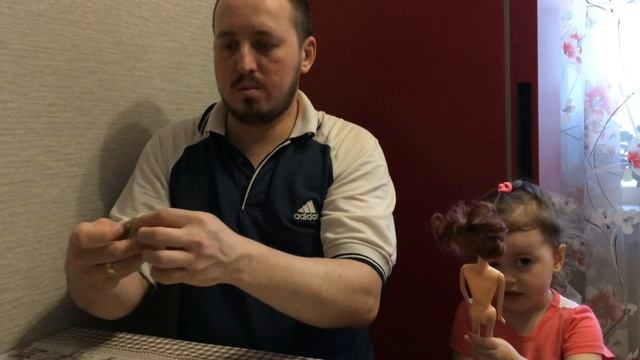 Лайфхак. Платье для КУКЛЫ из старых носков. Модные и красивые наряды для Барби своими руками.