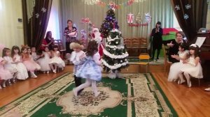 утренник Витас Потолок ледяной