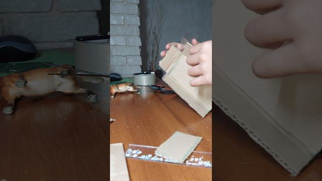 тутор на 2 денника, для жерёбенка и для коня, надебсь что то видно смотреть онлайн