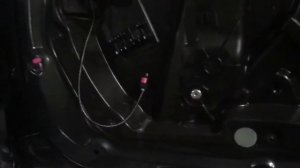 Разбираем Mercedes GLC задние фонари разбираем двери,панели для шумоизоляции