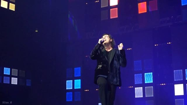 Игорь Корнелюк - Мало ли @ Санкт-Петербург, 16.12.2018, Легенды Ретро FM смотреть онлайн