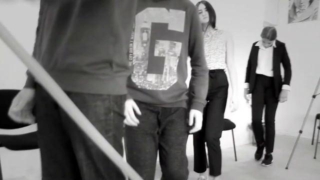 "Солдат и Ведьма" / Упражнение "Сказка" / 1 уровень / Начальный / 10-16 лет / Актерские курсы смотреть онлайн