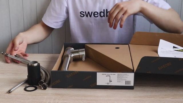 Распаковка кухонного смесителя с каналом для фильтрованной воды Swedbe Selene Plus арт.8540 смотреть онлайн
