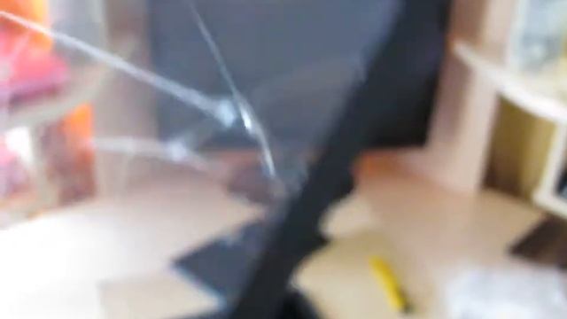 Разбил тачскрин на доченом планшете, ремонтируем сами))) смотреть онлайн