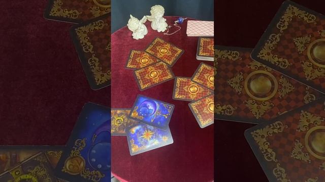 Будет ли свидание в ближайшее время♥️? #ясновидение #гадание #ленорман #цыганскийрасклад #свидание смотреть онлайн