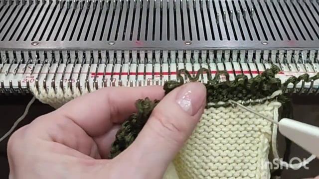 Красивый плечевой шов. Сборка изделий на вязальной машине. смотреть онлайн