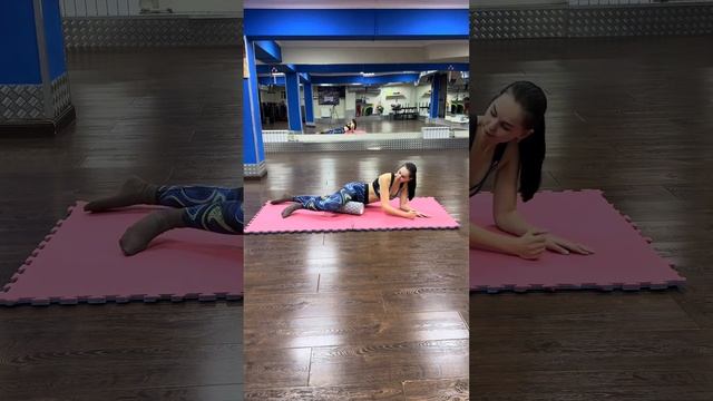 Тренировка МФР с роллом. Самомассаж валиком. смотреть онлайн