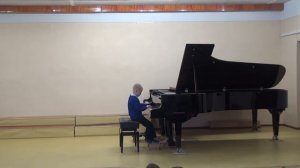 Арсений Коровин 8лет ДШИ № 7 исполняет пьесу "Шуточка". Композитор-В.Селиванов.