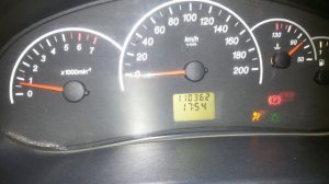 Плавают обороты на лада приора