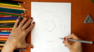 Как нарисовать футбольный мяч. Онлайн-школа рисования "Малевашки"