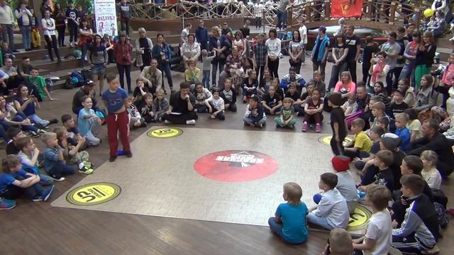 04 Гилев Михаил и Illi Hard, babies, 1I8 финала, Красная жара, Саратов 20.05.2017 смотреть онлайн