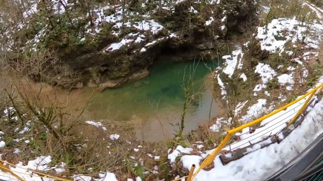 Гуамское ущелье зимой / Краснодарский край смотреть онлайн