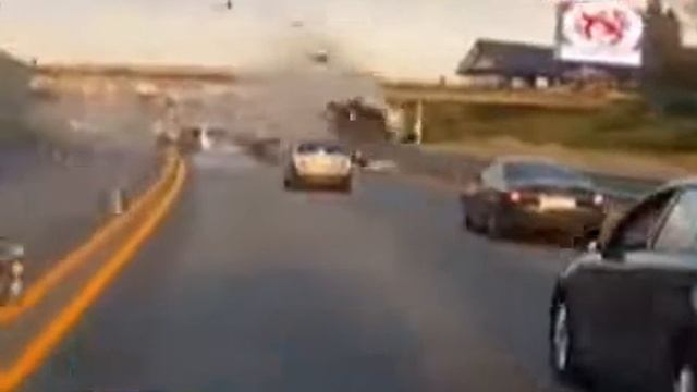 Смертельная авария на трассе. Балтия. ЖЕСТЬ смотреть онлайн