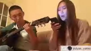 Якутская девушка классно поет:)