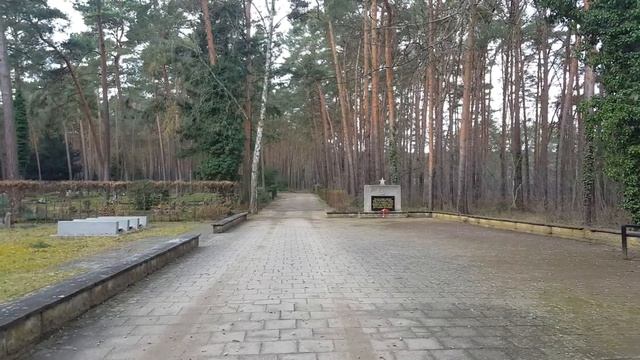 Захоронение Советских Воинов на городском кладбище  Luckenwalde   22.02.2021