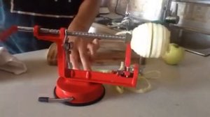 Яблокочистка apple peeler видео #яблокочистка #яблокорезка