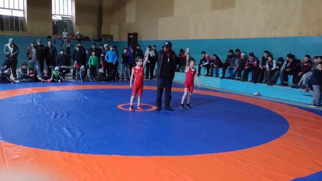 Чемпионат района по вольной борьбе среди детей 2008год и моложе. 28.09.2019.год. с. Тинди.(15) смотреть онлайн