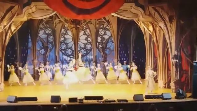 Пожалуйста если вам понравилась поставьте ? моё выступление смотреть онлайн