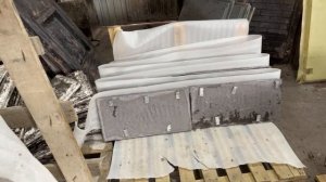 Производство цокольной плитки по технологии Мрамор из бетона — извлечение из форм