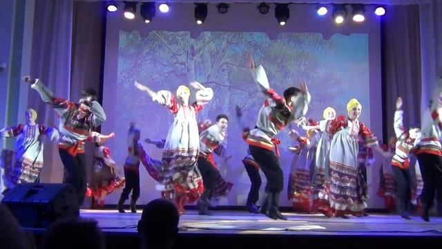 Ансамбль русского танца "Иван-да-Марья". Барнаул. Русский танец "Берега России".