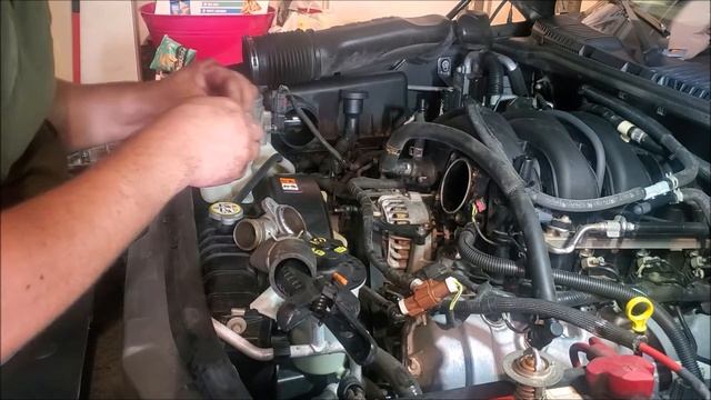 2006-10 Ford Explorer V8 Thermostat Replacement смотреть онлайн