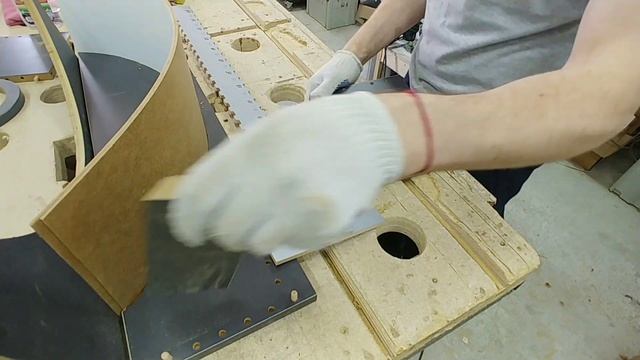 Короб из МДФ для Урал 165 mb (1 часть) смотреть онлайн