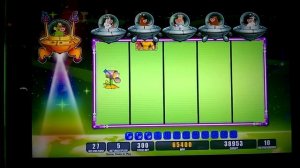 RARE!!! FULL SCREEN WILDS!!! Invaders Attack from the Planet Moolah - CASINO SLOTS