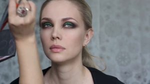 Визажист Наталья Шик. Life in color 002. Макияж smoky eyes(зеленый).